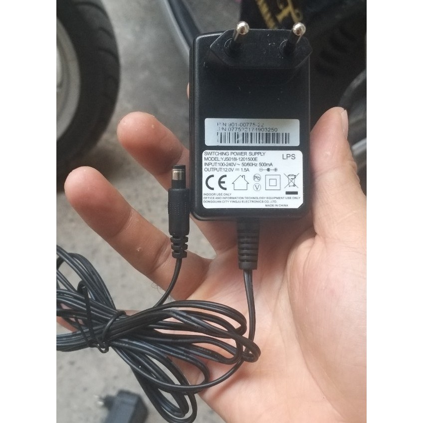 Nguồn xịn 12v 1a và 1.5a tháo máy chuyên dùng cho camera, router wifi, đèn led trang trí