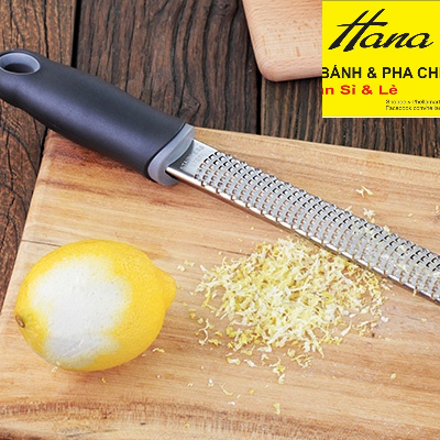 Dụng cụ bào vỏ chanh cán đen