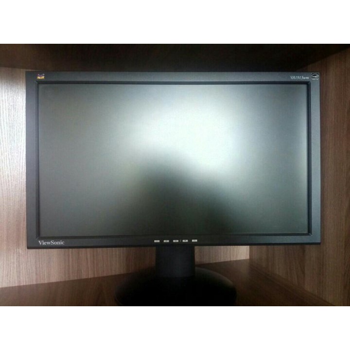 Màn hình LCD 19 inch viewsonic VA1913W