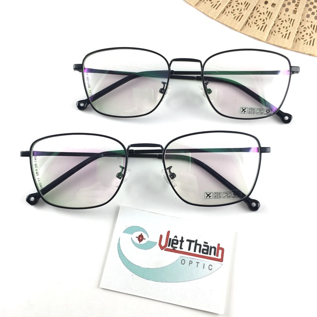 Gọng kính cận nam nữ kim loại mảnh vuông nhận làm kính có độ cận viễn loạn theo yêu cầu