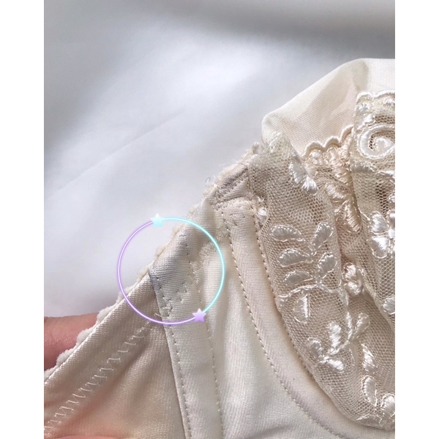 Áo corset croptop trắng kem 2hand