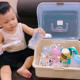 Khay úp cốc, bình sữa có nắp đậy