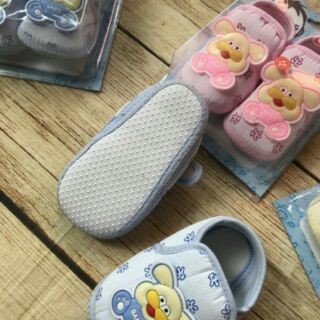 Giày tập đi mùa thu cho bé