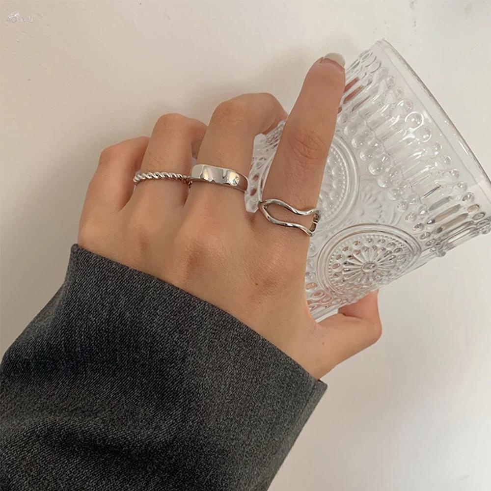 Set 3 Nhẫn Kim Loại Nhiều Màu Sắc Phong Cách Vintage Dành Cho Nữ