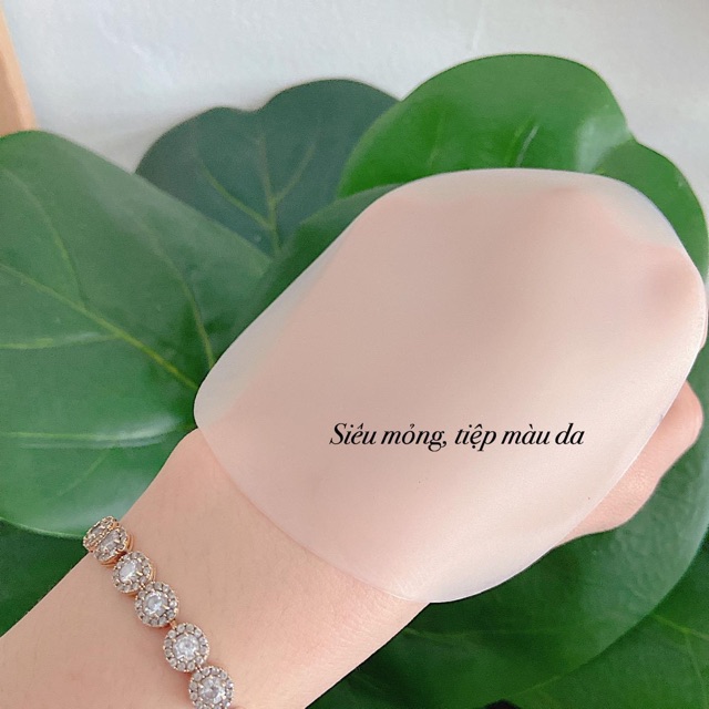 Miếng dán ti silicon siêu mỏng siêu dính ,không lộ viền k bong khi gặp nước