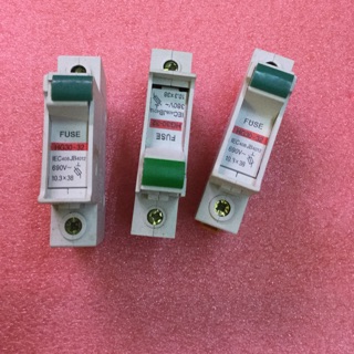 5 chiếc vỏ cầu chì HG30-32 (10x38)