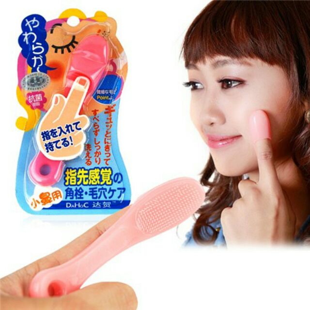 Dụng cụ chà mụn cám đầu đen