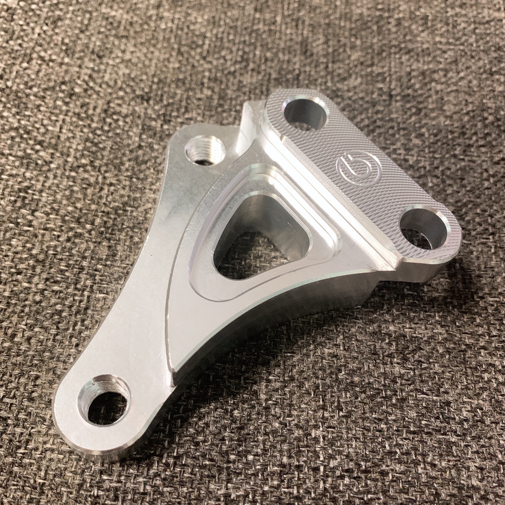 PÁT CNC - Pát Trước xe YAZ gắn Heo Dầu Brcmbe Adelin 4piston đi đĩa size 260mm 267mm (MẪU DÀY) - CNC sắc xảo tỷ mỉ