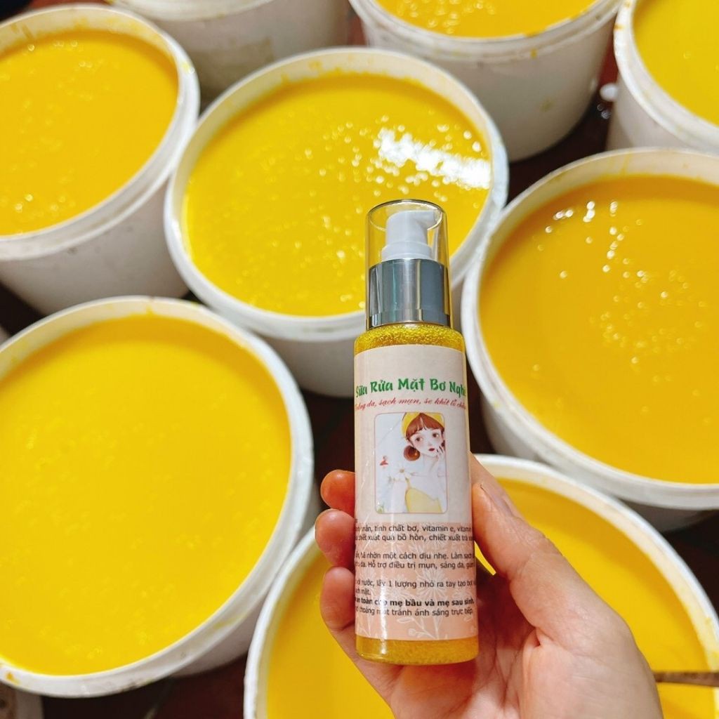 Sữa rửa mặt gấc bơ nghệ handmade 100ml sạch mụn, se khít lỗ chân lông (có giấy kiểm nghiệm)