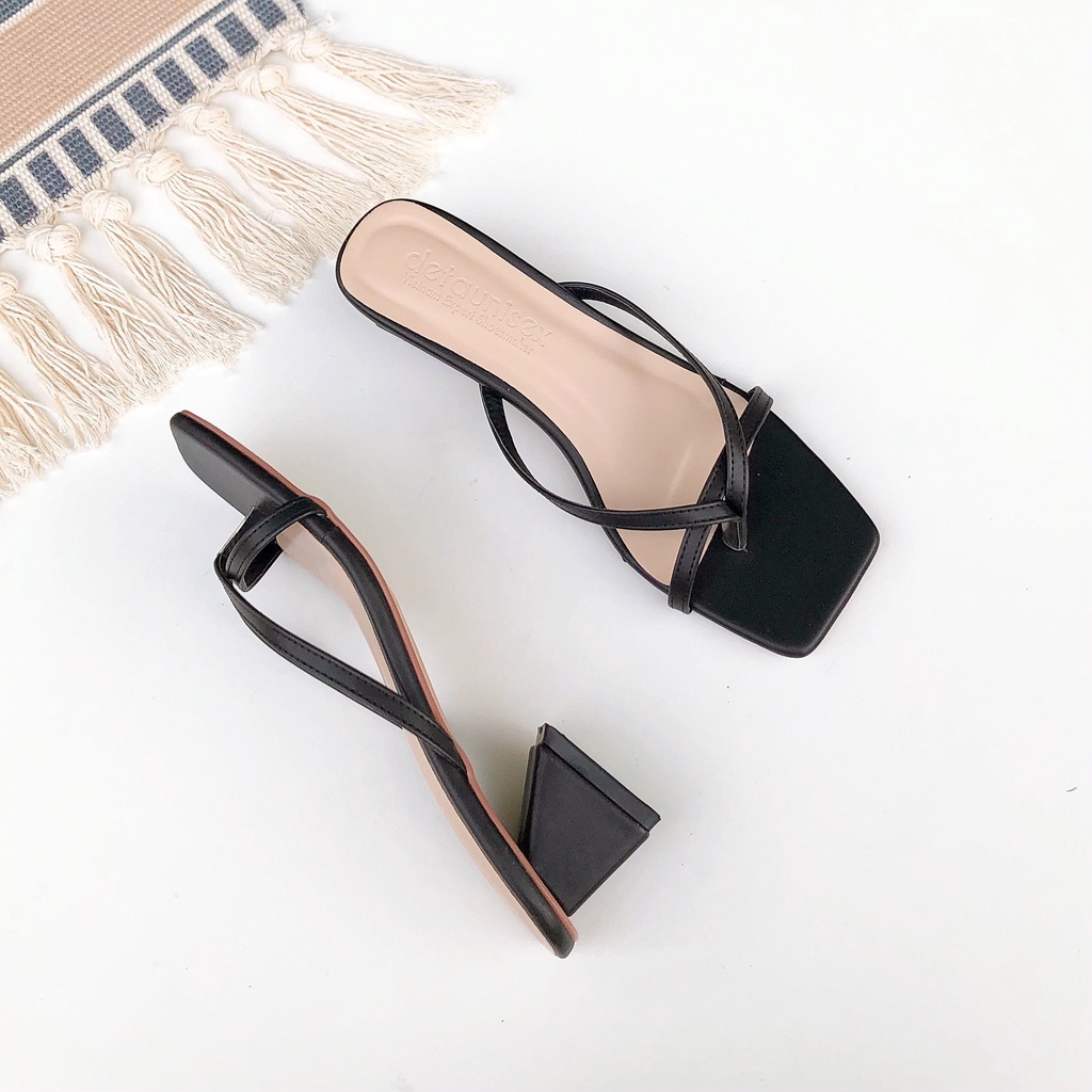 Guốc Xỏ Ngón Detaunisex Gót Vuông Quai Ba Dây Nhỏ Phong Cách Hàn Quốc Mã G501