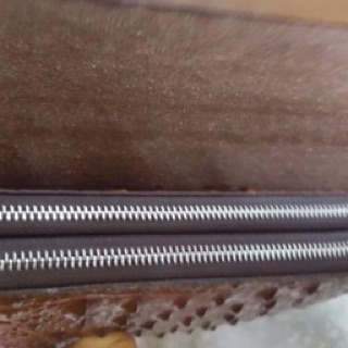 Ví cầm tay (clutch)