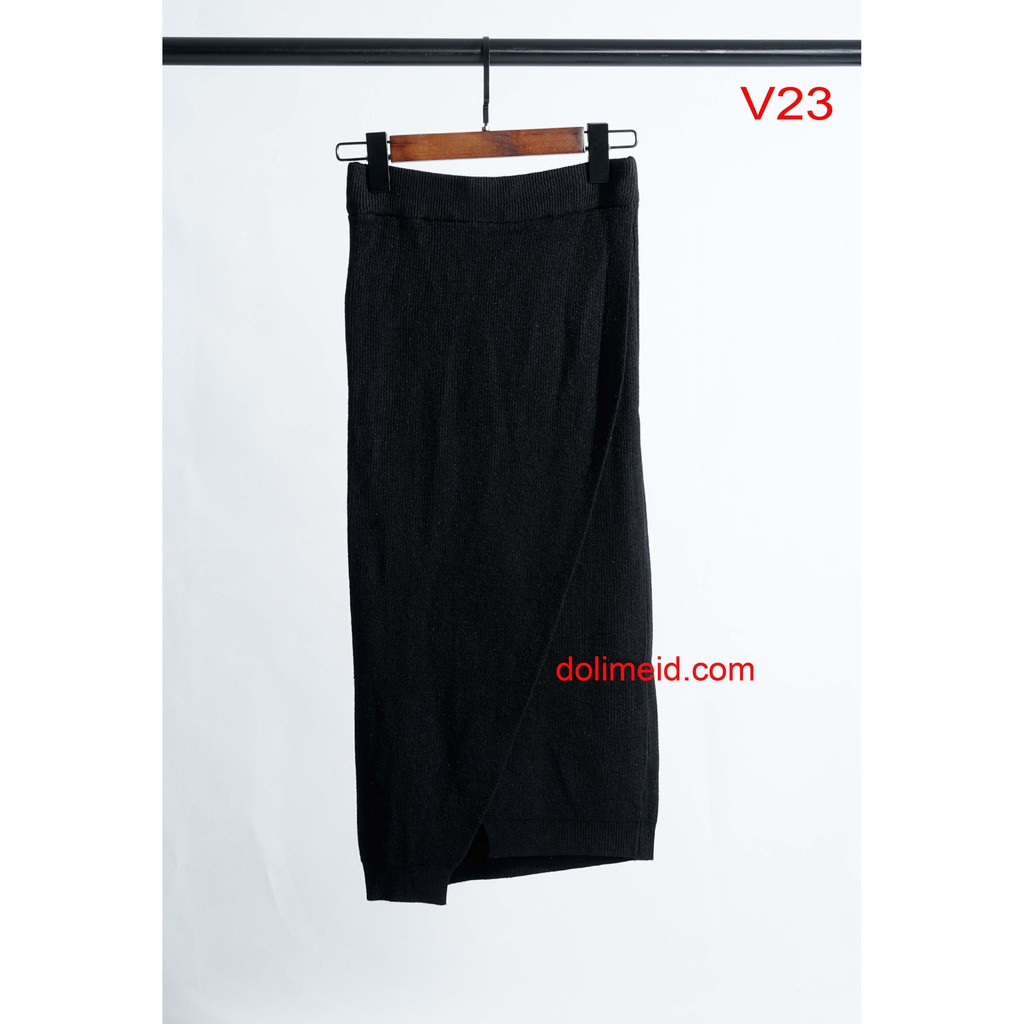 Chân Váy Len Xẻ Ôm, Mặc Được 2 Kiểu | Mẫu váy Đi Làm, Đi Chơi Đều Đẹp - V23 | BigBuy360 - bigbuy360.vn