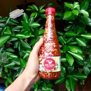 Giấm tỏi ớt 450ml (Kim Ngân) - Tỏi ớt ngâm giấm - Chua ngọt cay vừa phải - 100% tự nhiên - 100% Natural - Salad dressing
