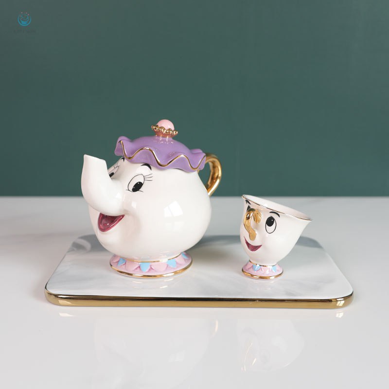 Mới Bộ Ấm Chén Uống Trà Họa Tiết Người Đẹp Và Quái Vật Dễ Thương