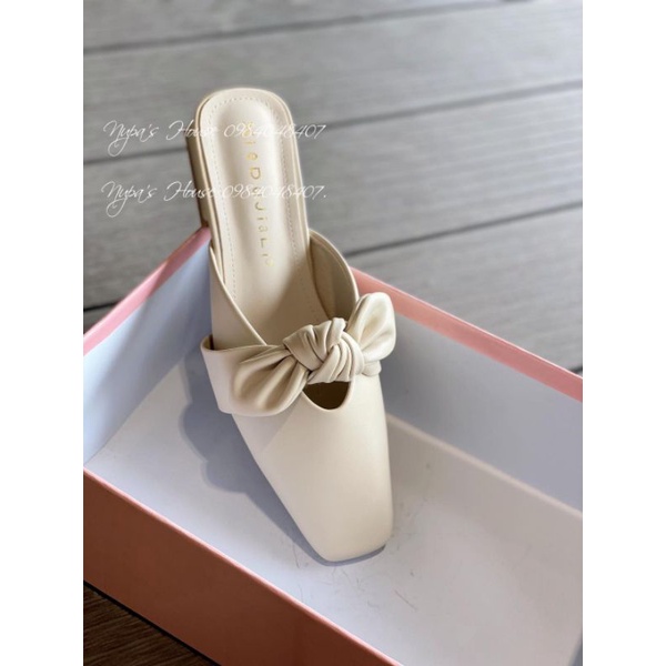 Sandal sục nơ trắng