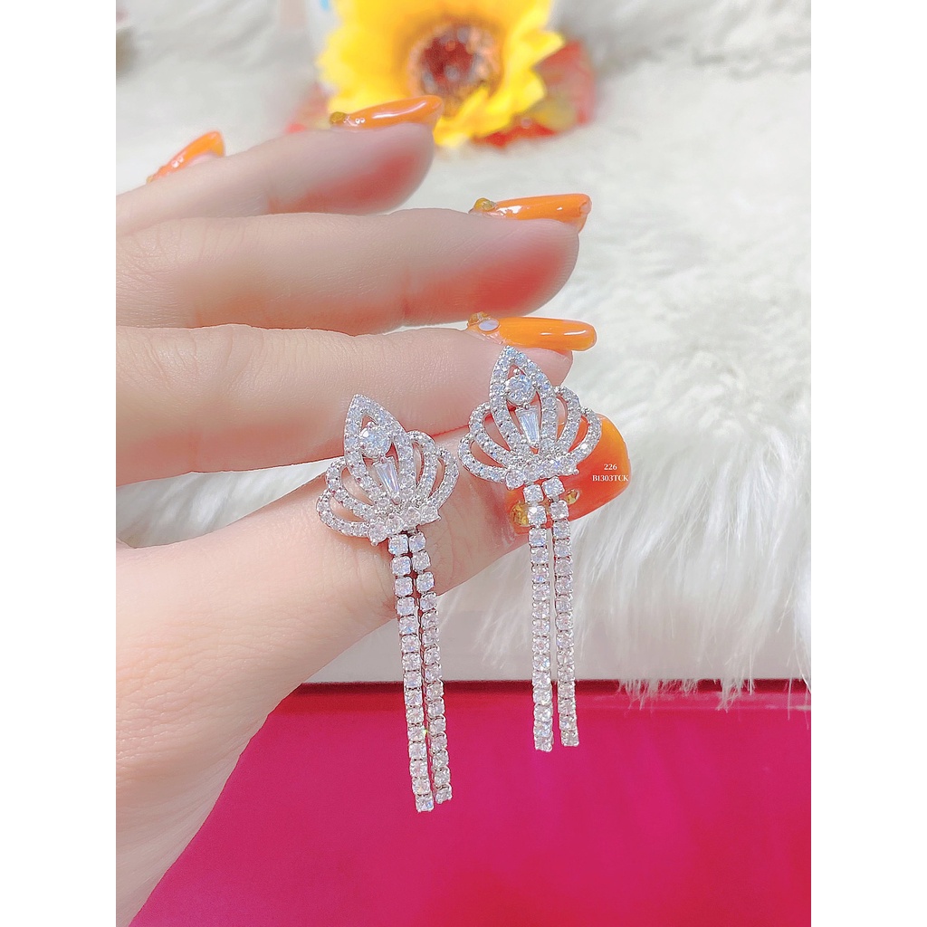 UHA - Bông tai tòn ten nữ đính đá , chuôi cài chắc chắn, kiểu dáng hiện đại, thu hút, sang trọng B1303TCK-226