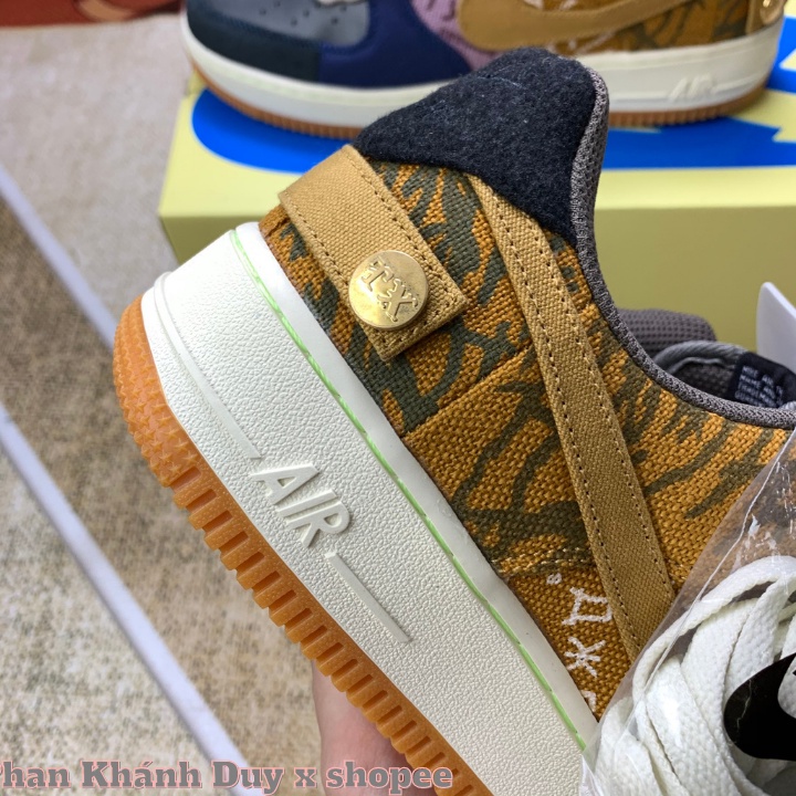 Giày thể thao Nike Air Force 1 X Travis SCott [Đủ phụ kiện]