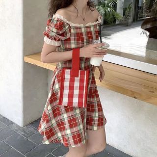 🌼ĐẦM CARO ĐỎ BẸT VAI HÀN QUỐC ULZZANG