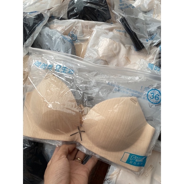 ÁO LÓT SU THÔNG HƠI ĐÍNH NƠ ĐỆM BÀN TAY 541
