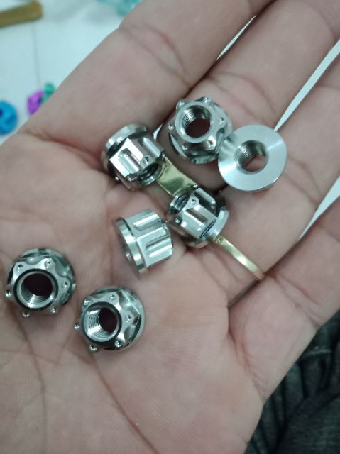 Con tán 12li titanium GR5