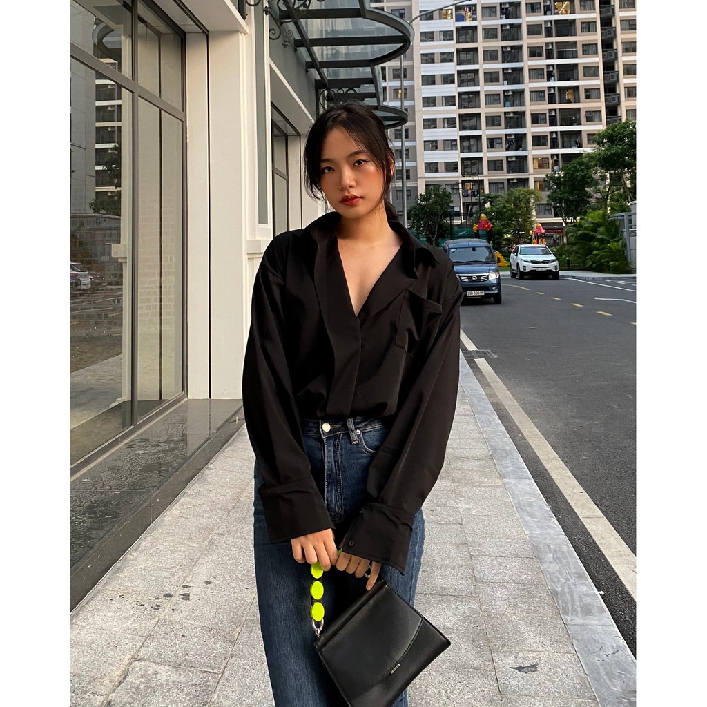 Áo sơ mi oversize Milan Shirt SMI004 thiết kế độc lạ, vạt lệch 2 cúc - Uni By Heart