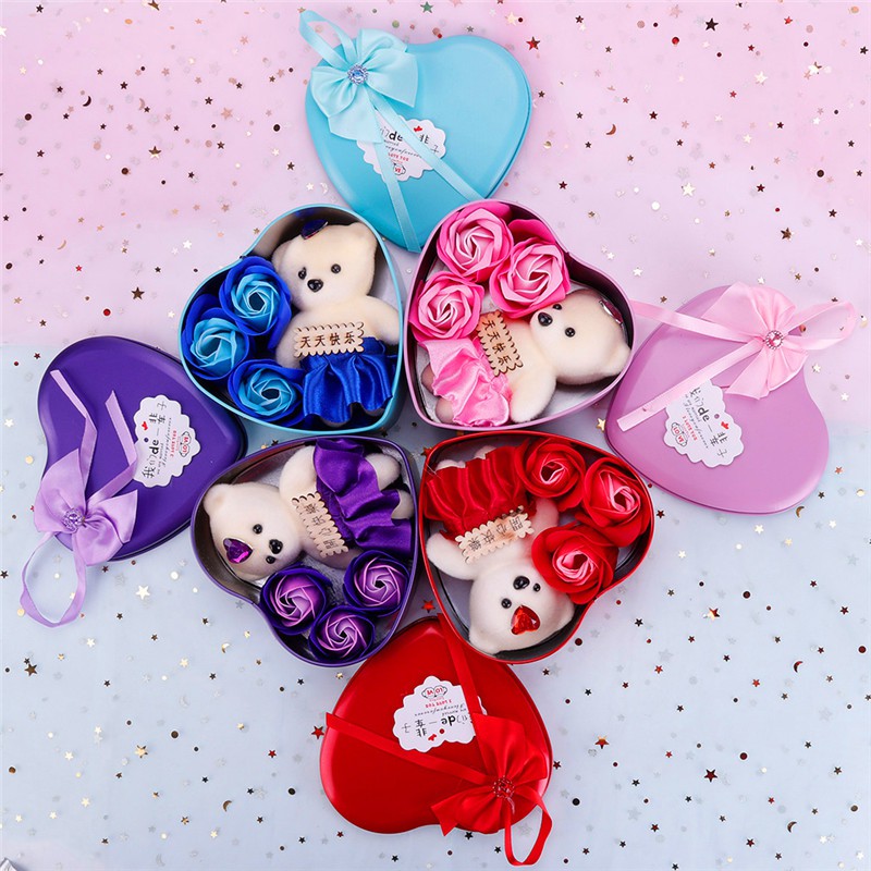 Set hộp quà gấu và hoa hồng tặng quà ngày lễ Valentine