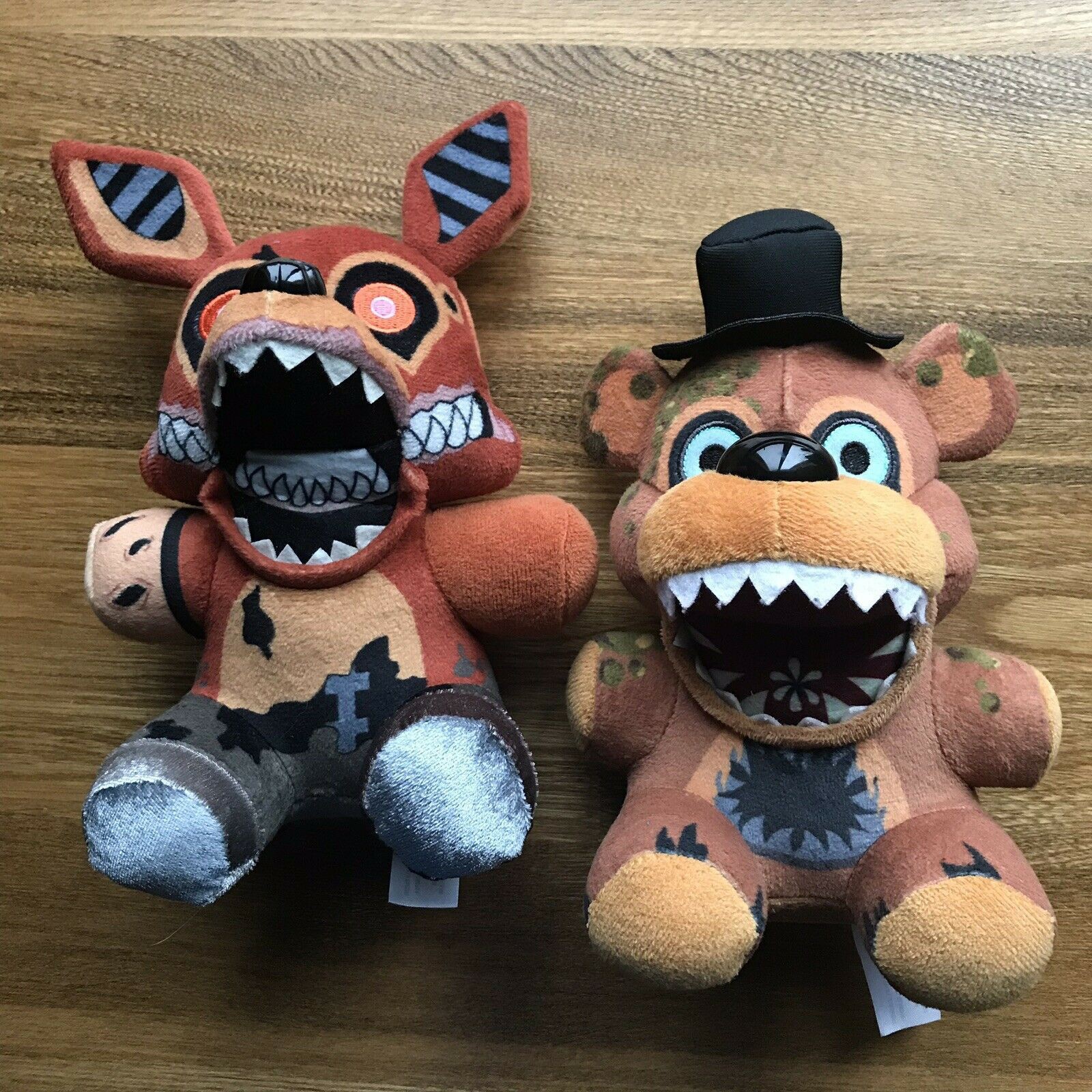 đồ chơi nhồi bông Hình Nhân Vật Trong Five Nights At Freddy 's Kích Thước 18cm