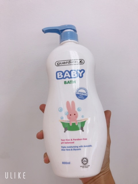 Sữa tắm em bé chứa sữa Malaysia 800ml