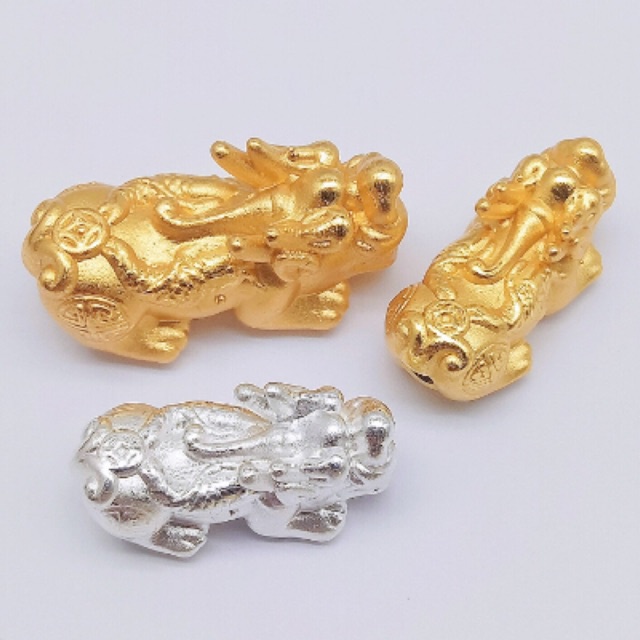 1900  CHUYÊN SỈ  Charm Tỳ Hưu bạc hàng siêu đẹp - Bạc tốt loại 1, PH203
