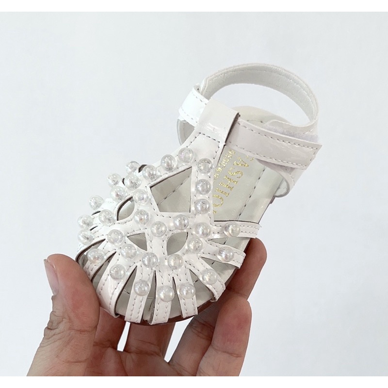Sandal tập đi cho bé gái - Dép quai hậu rọ cho bé đính ngọc điệu đà sang chảnh (hồng trắng) size tiểu, da PU mềm A13