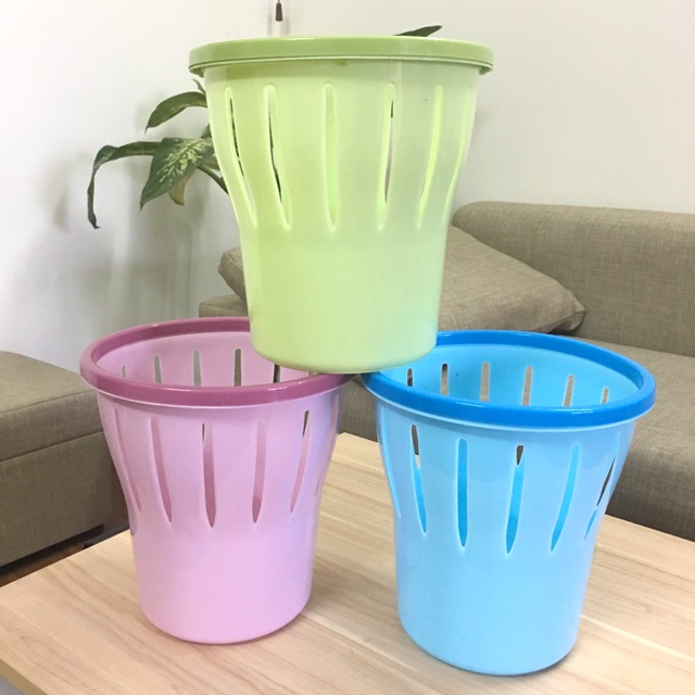 Thùng rác nhựa mềm Thùng rác nhựa mềm tiện ích Kích thước: 26x27x17 Nặng 225g Màu sắc: xanh lá, xanh biển, hồng 