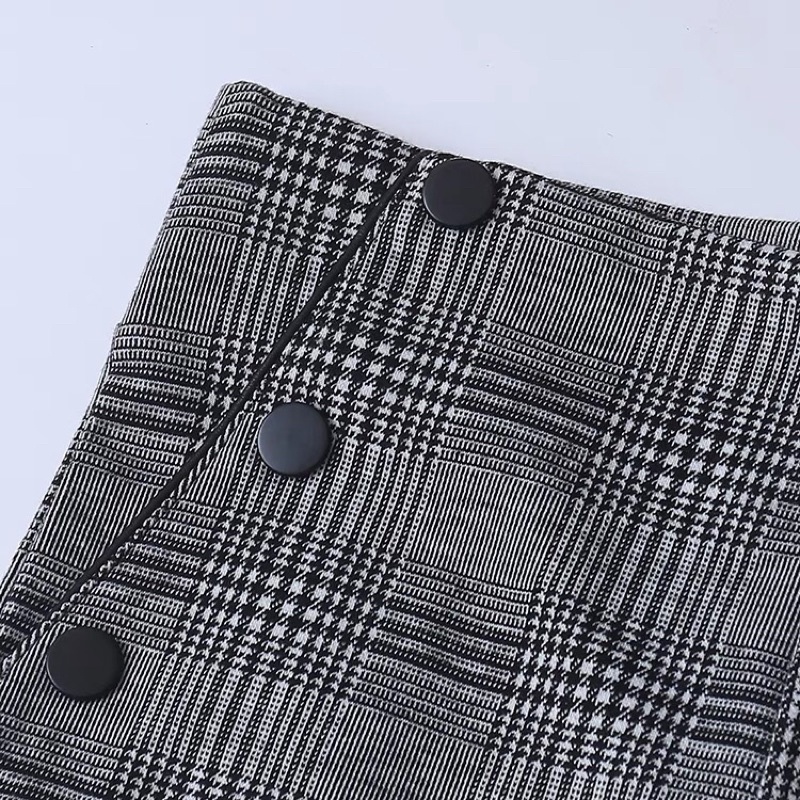 Quần legging cạp cao Dư sịn phối khuy Tqxk Stra
