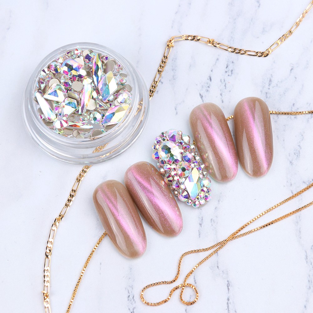 Hộp đá giả kim cương pha lê 3D lưng phẳng kích thước đa dạng đế vàng đồng dùng để trang trí móng