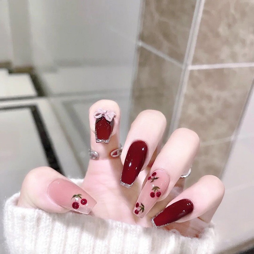 Tuyển chọn 200 mẫu nail đỏ cherry được yêu thích nhất