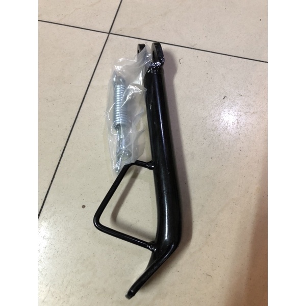Chân chống exciter 150