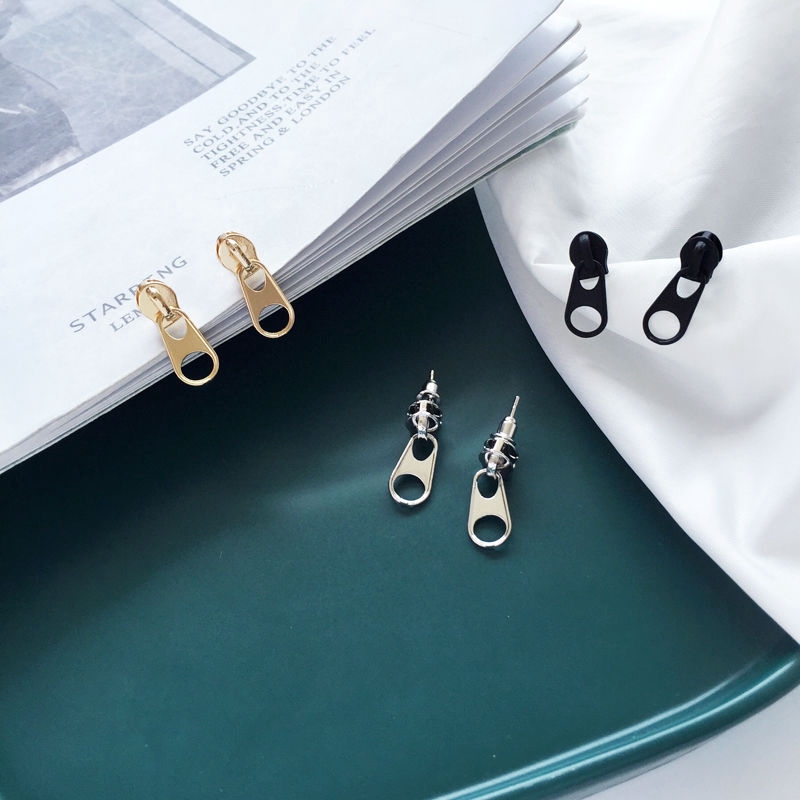 Bông tai phối kiểu khóa kéo độc đáo phong cách