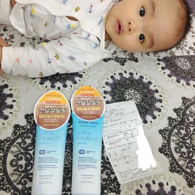 Tẩy da chết Super Aqua Missha