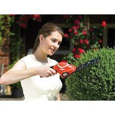 Máy tỉa cành dùng pin Black&Decker GSL700KIT - Hàng chính hãng