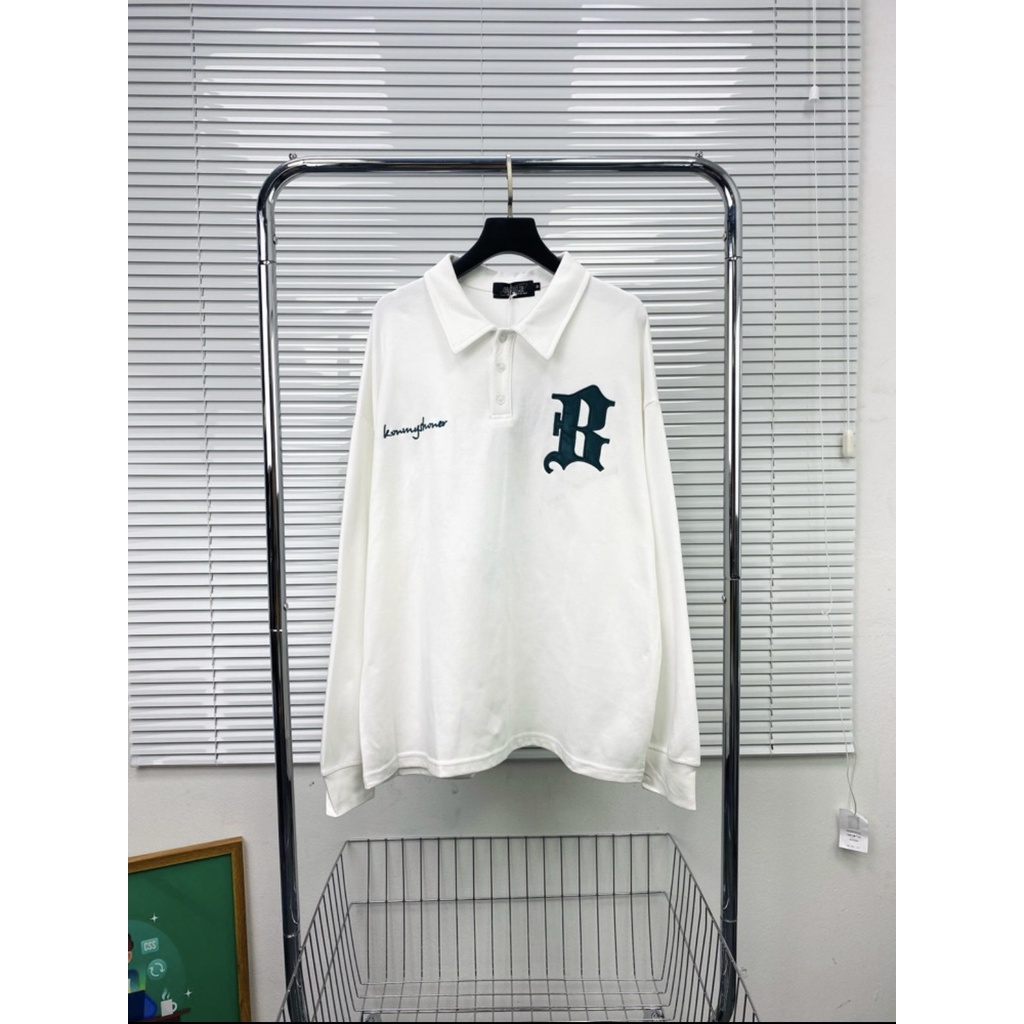 Áo Sweater cúc cổ dài tay thêu chữ by Yuna Unisex