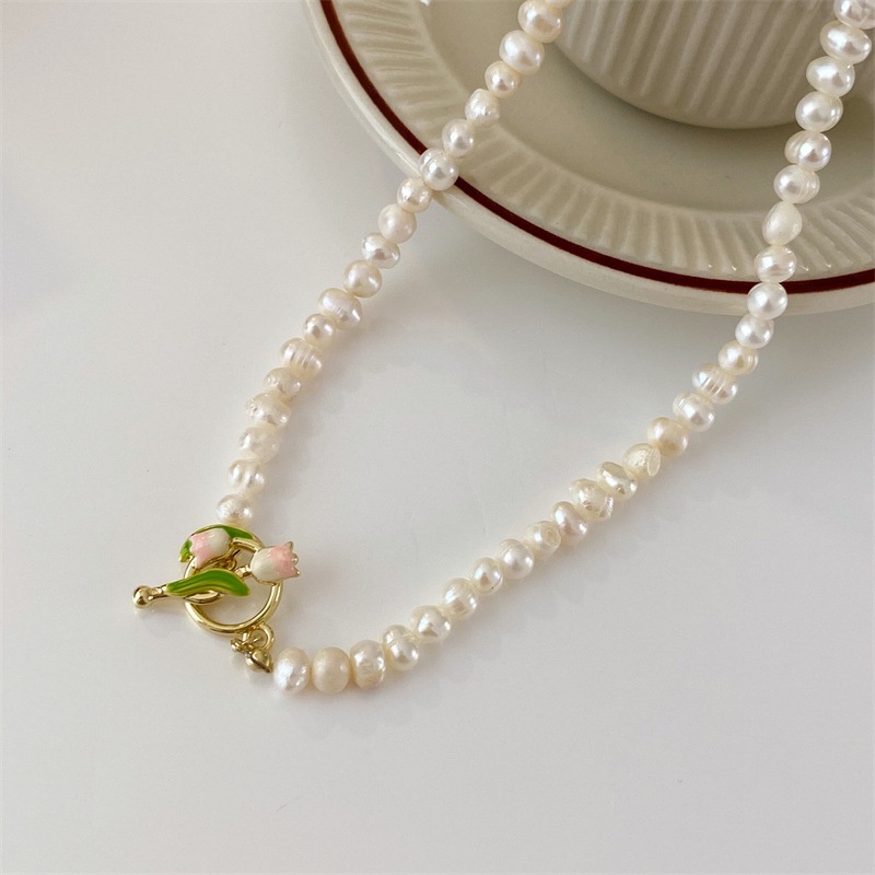 Vòng cổ Mặt Hoa Tulip Đính Ngọc Trai Nhân Tạo Thời Trang Cho Nữ