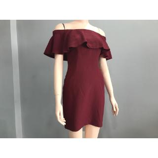 ĐẦM ĐỎ BODY NGANG GỐI TRỄ VAI