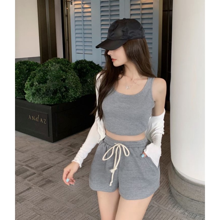 Áo Croptop Balo Sát Lách 2 Dây Bản To Cổ Vuông Form Ôm