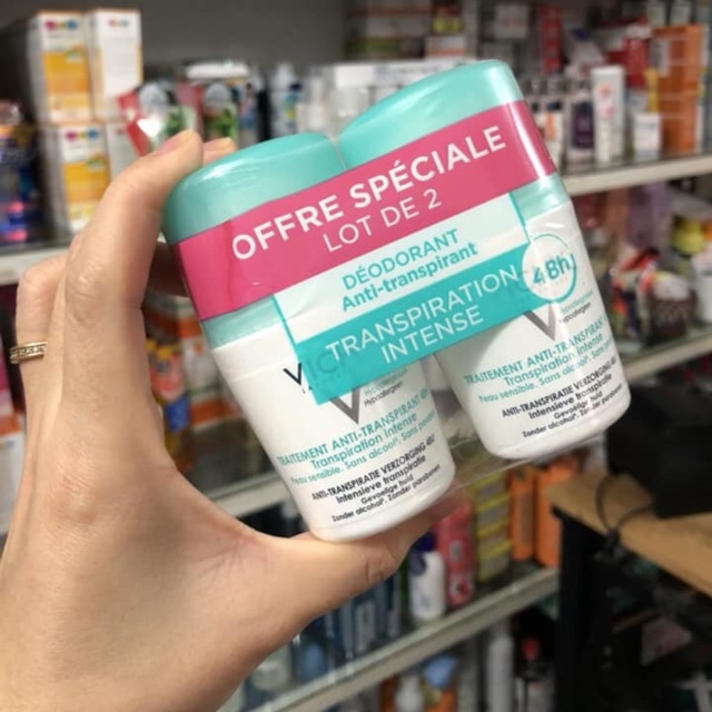 Lăn khử mùi Vichy