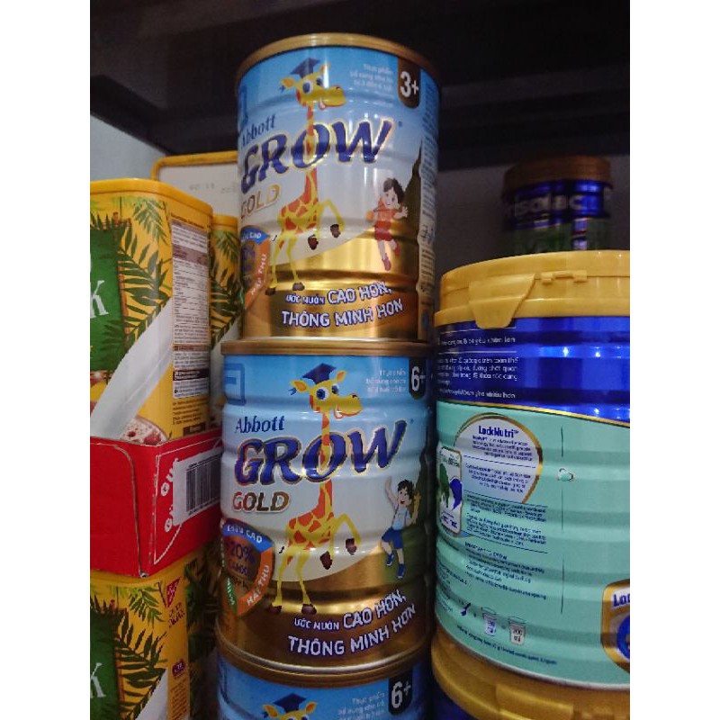 Date t3/22 Sữa bột Abbott Grow Gold 3+ lon 900g