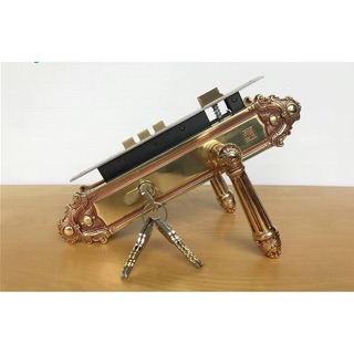 Khoá cửa đại HUY HOÀNG ĐỒNG THAU HC8526