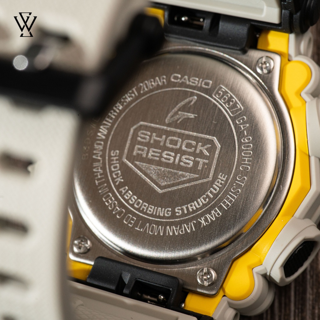 Đồng Hồ Điện Tử Nam Casio G-Shock WATCHSTORE GA-900HC-5ADR Thiết Kế Mặt Kính Khoáng Tròn 49.5mm, Vỏ Và Dây Nhựa Bền Bỉ