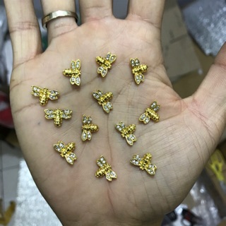 Charm ong gắn đá móng tay nail