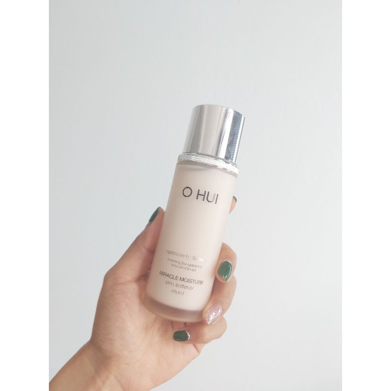 Nước hoa hồng toner Ohui hồng dưỡng ẩm cho da khô OHUI Miracle Moisture Skin Softener Moist