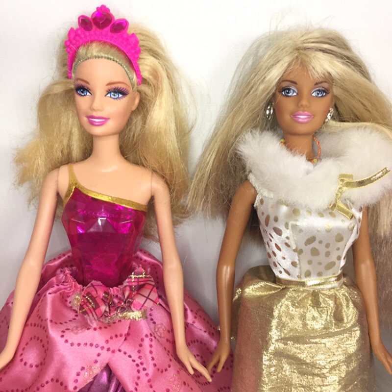 BB4- BÚP BÊ BARBIE ,VINTAGE,DA NÂU ĐEN XINH