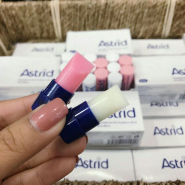 Son mỡ hưu astrid